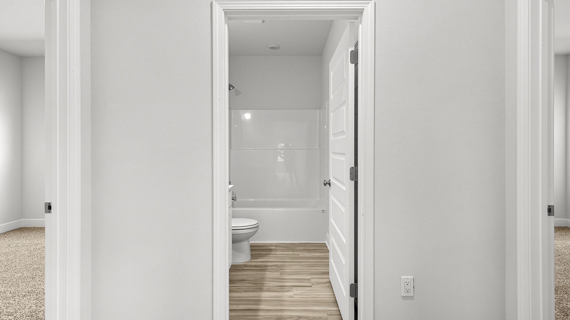 casa en Gaylen Oaks por D.R. Horton Basic