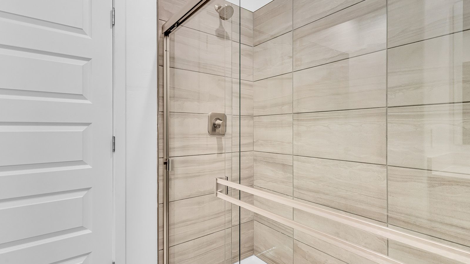 14011 E Canidae Drive. Vail, AZ 85641