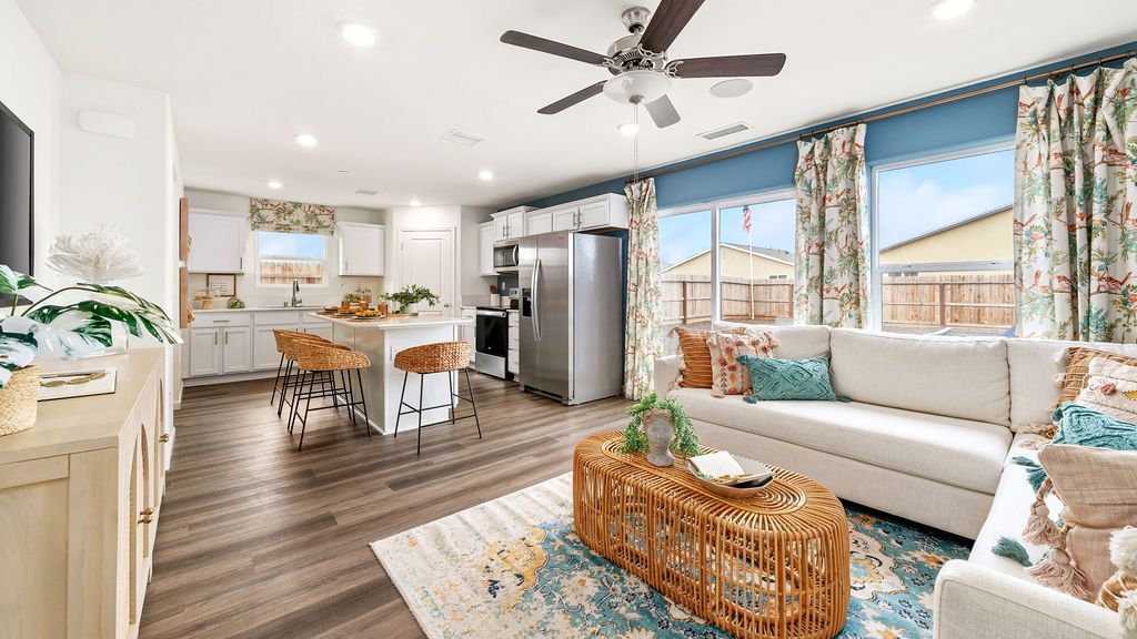 casa en Olive Lane por D.R. Horton Basic