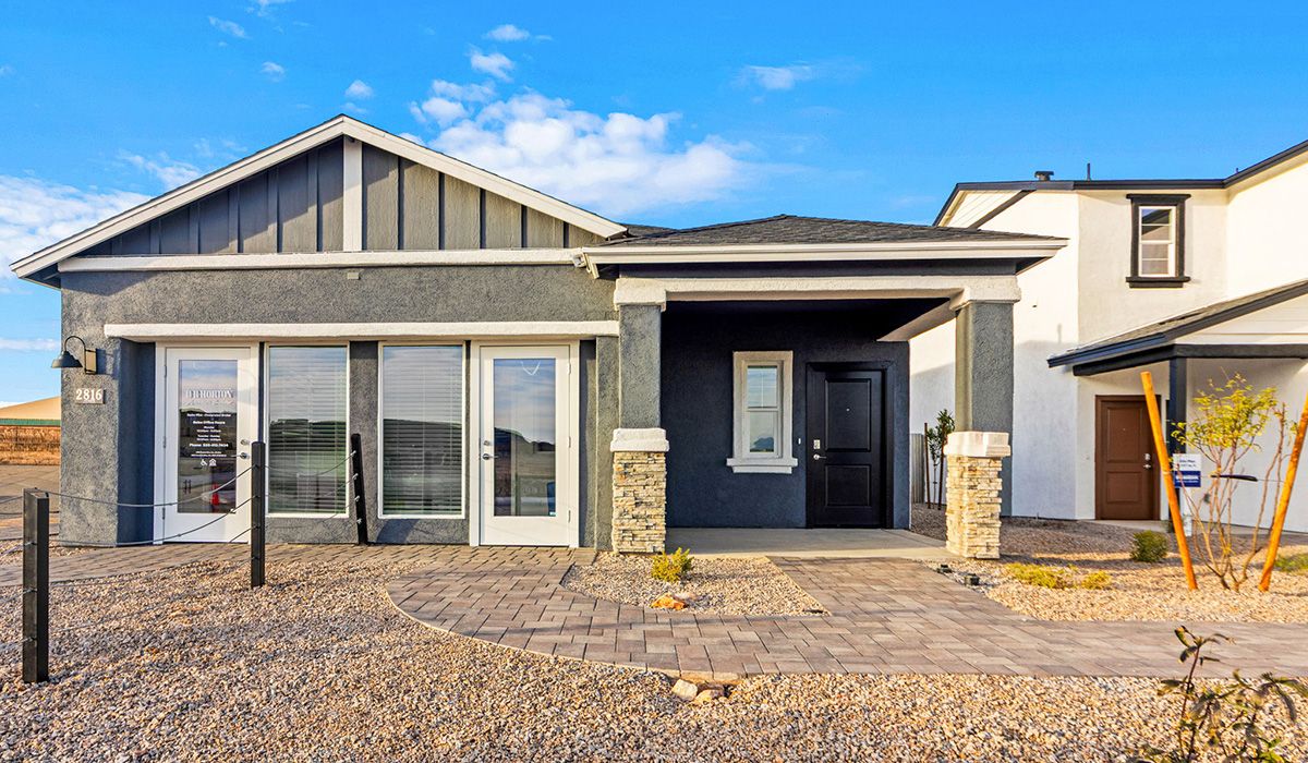 casa en Redford Estates por D.R. Horton Basic