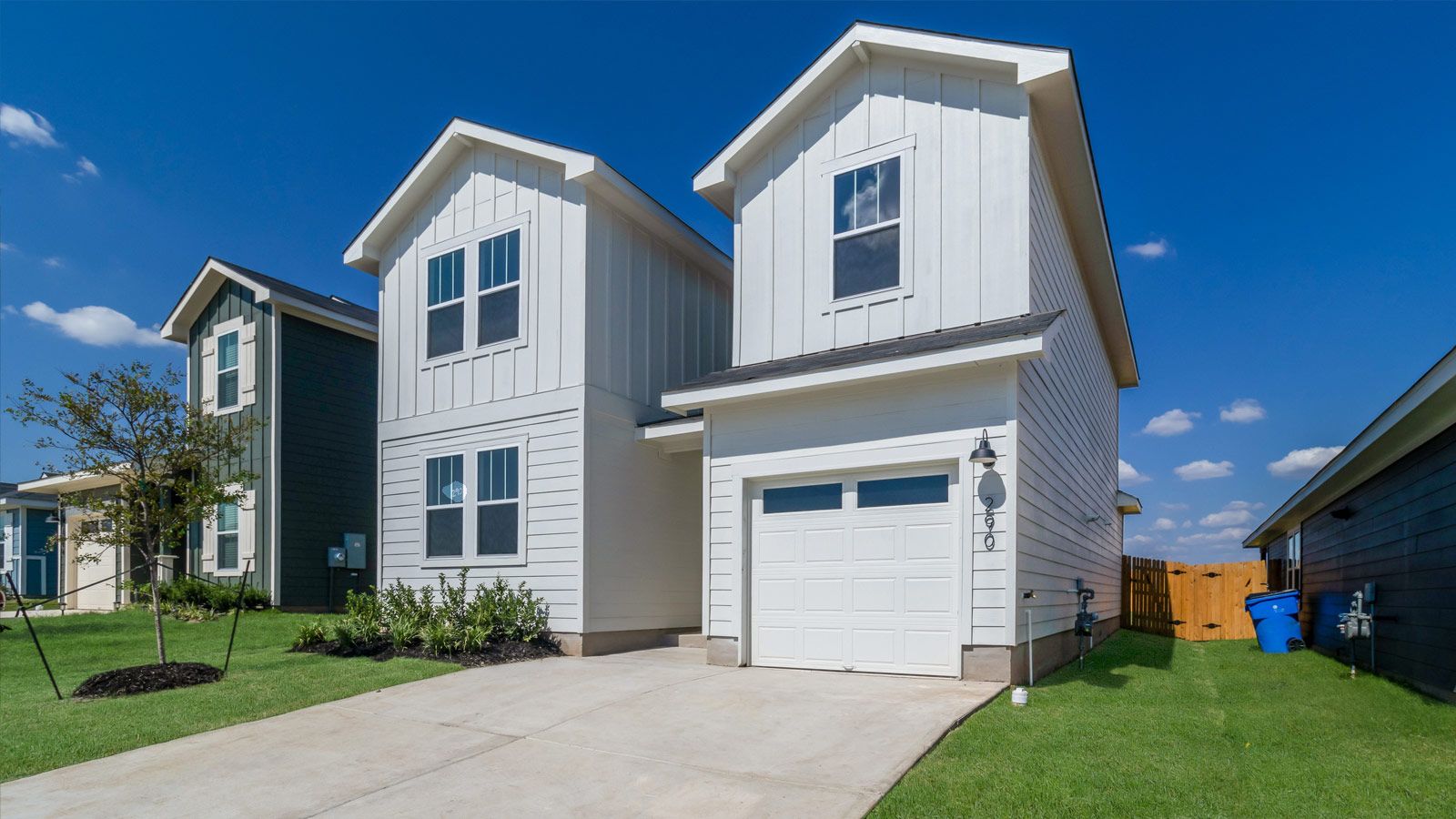 1122 Celosia Loop. Kyle, TX 78640