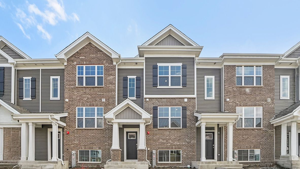 LINCOLN - Oak Ridge Townhomes: Tinley Park, Illinois - D.R. Horton