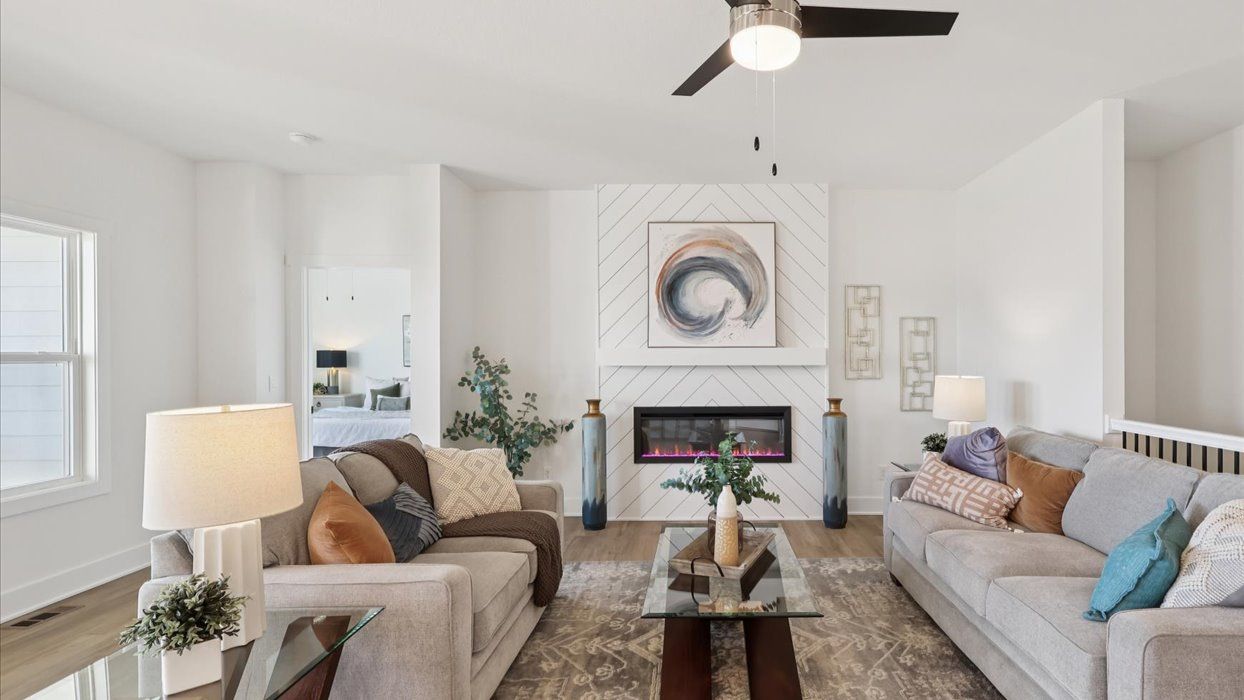 Fairfield - The Horton Series at Stratford Crossing: Waukee, Iowa - D.R. Horton