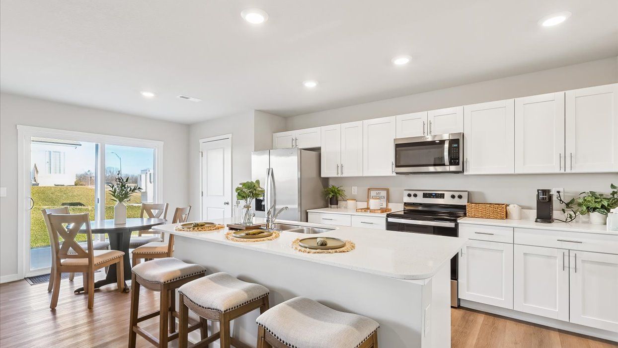 Sydney - Mallard Prairie Townhomes: Urbandale, Iowa - D.R. Horton