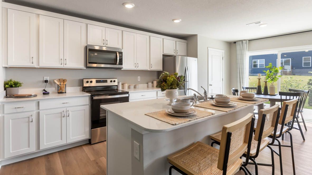 Sydney - Mallard Prairie Townhomes: Urbandale, Iowa - D.R. Horton