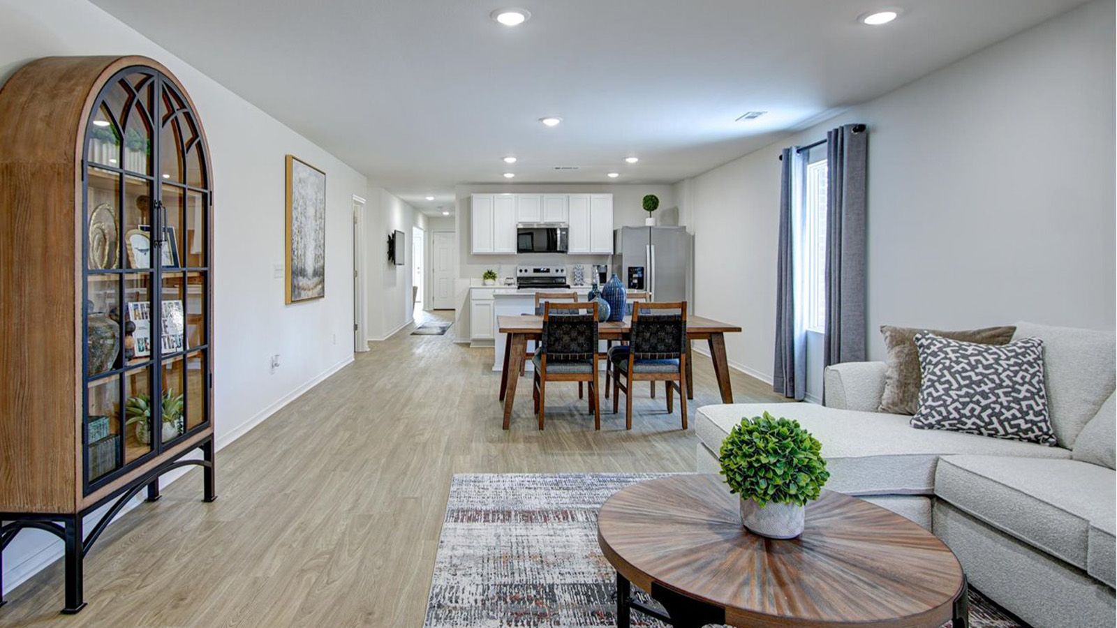 casa en Stone Canyon por D.R. Horton