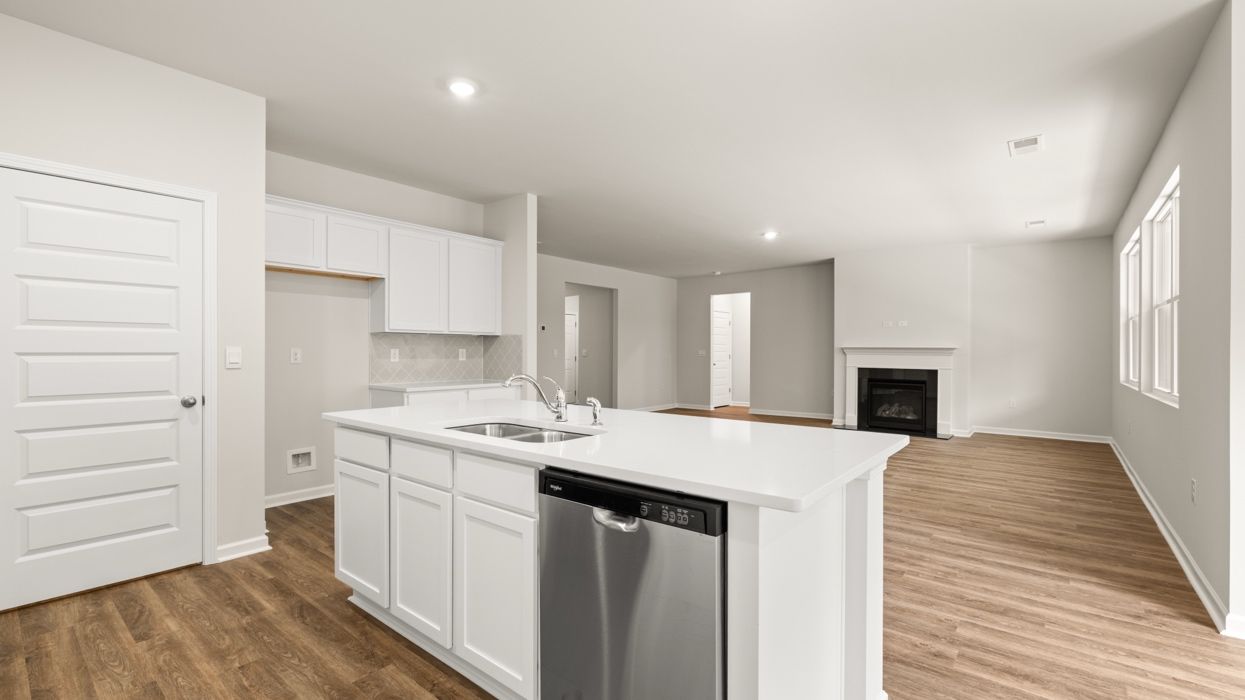 441 Graham Campbell Lane. Statham, GA 30666