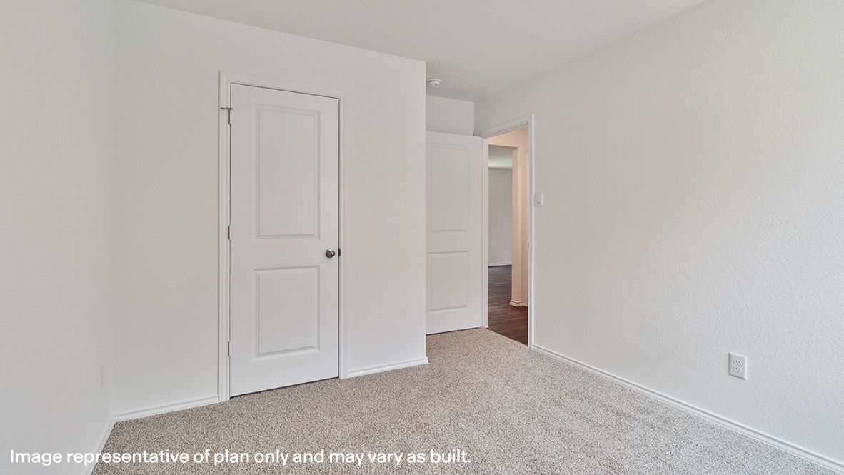 309 Perry Place. Rockdale, TX 76567