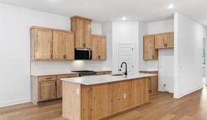 1846 E Fiji St (Mitchell)