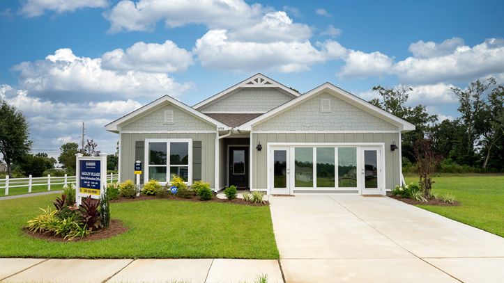 Hadley Village por D.R. Horton en Mobile Alabama