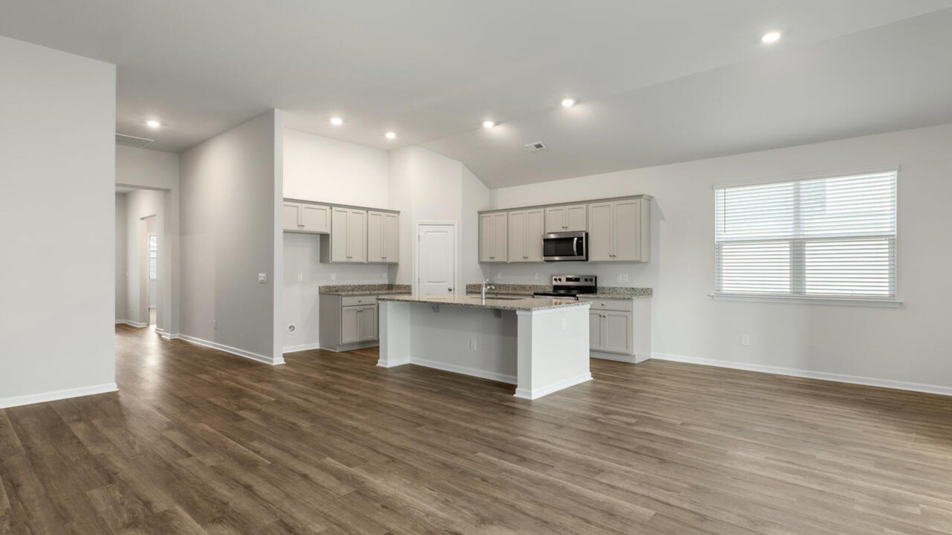 93 Lamboll Street. Wilmington, NC 28411