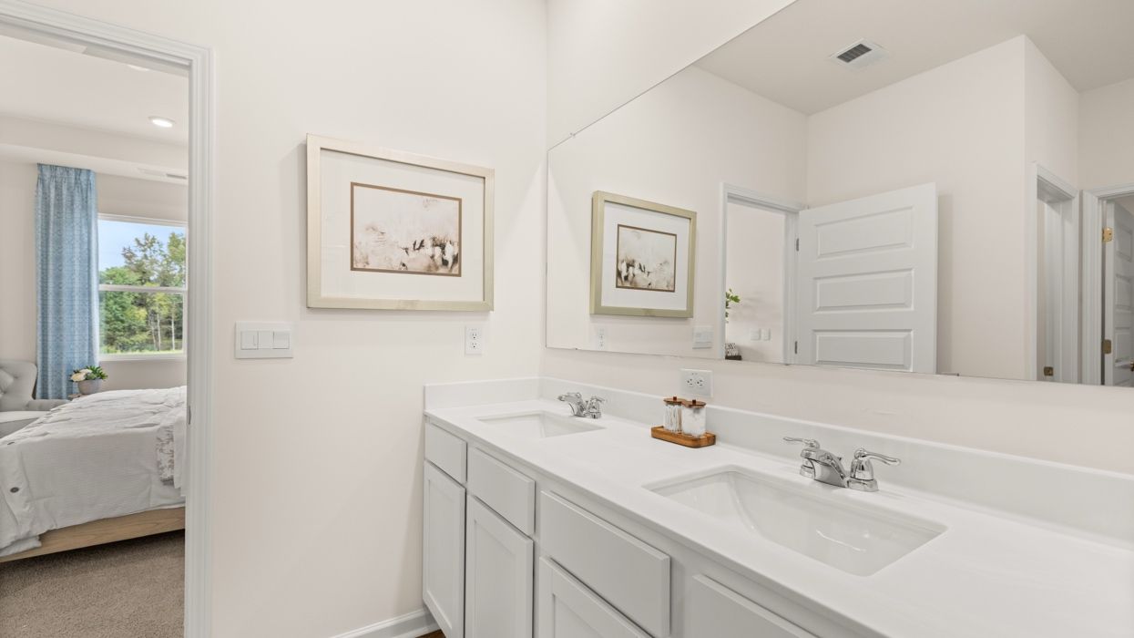 casa en Champion's Run por D.R. Horton