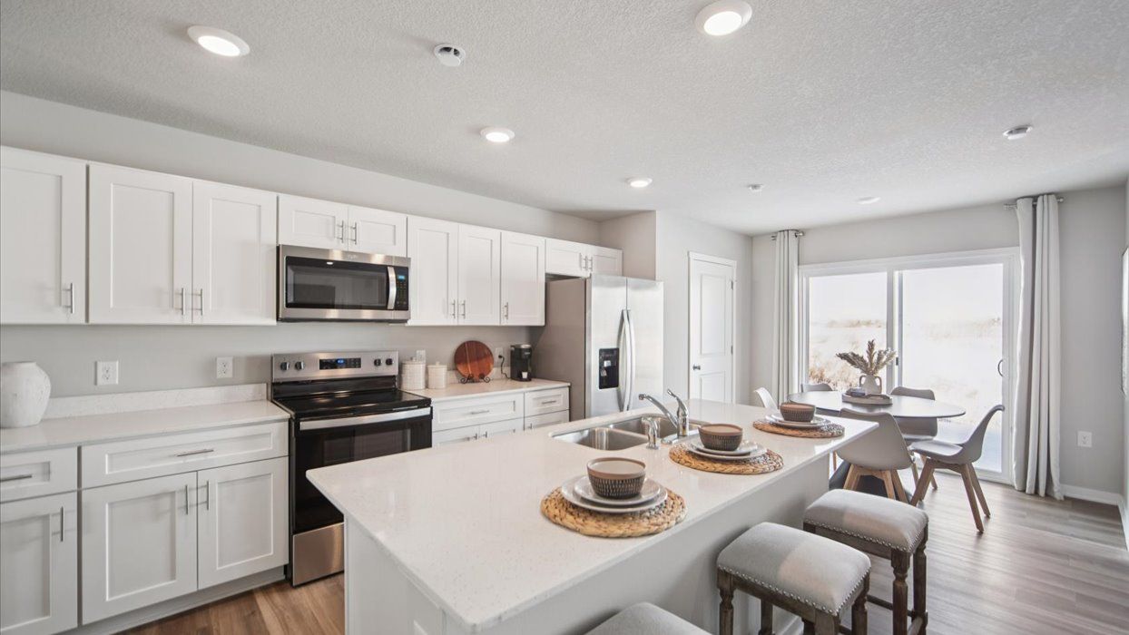 Sydney - Edgewood Village Townhomes: Hiawatha, Iowa - D.R. Horton