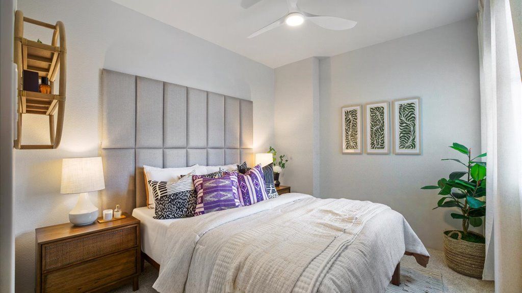 PLAN E21A - Kapili at Ho'opili Pohaku Estates: Kapolei, Hawaii - D.R. Horton