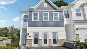 160 River Ridge Drive (Andrews)