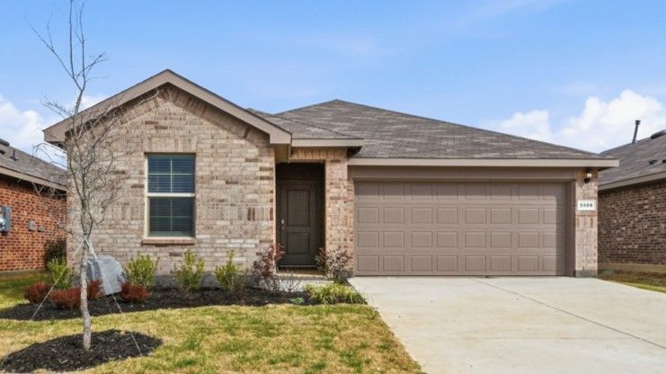 10712 Spinel Drive. Fort Worth, TX 76036