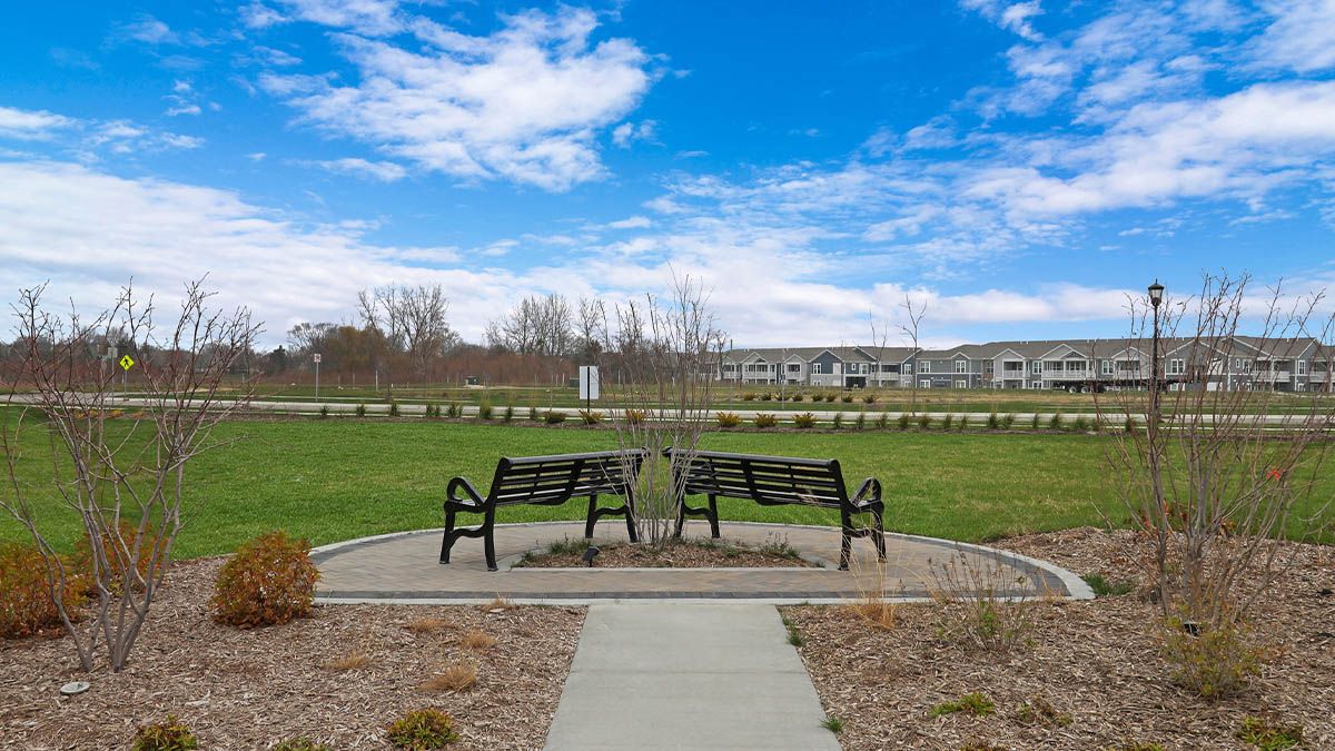 GRANT - Charlestowne Lakes: Saint Charles, Illinois - D.R. Horton