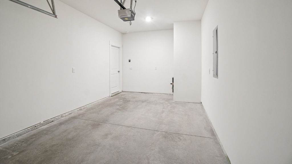 Altamont Townhome - The Arbor Townhomes: Kingsport, Tennessee - D.R. Horton