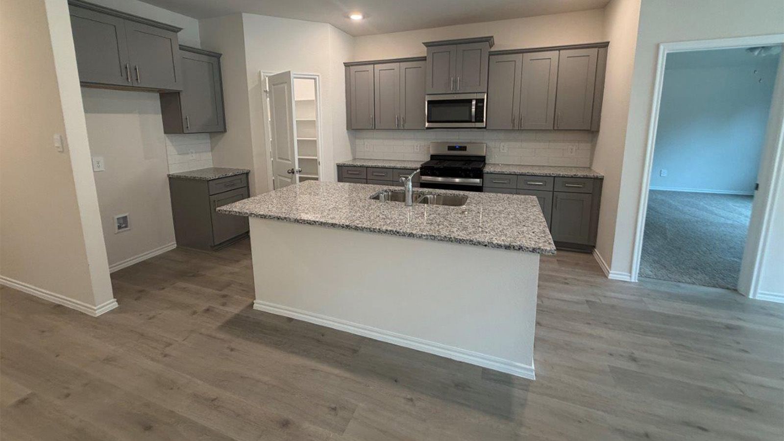 Huntsville - The Reserve at Timber Creek: Lindale, Texas - D.R. Horton