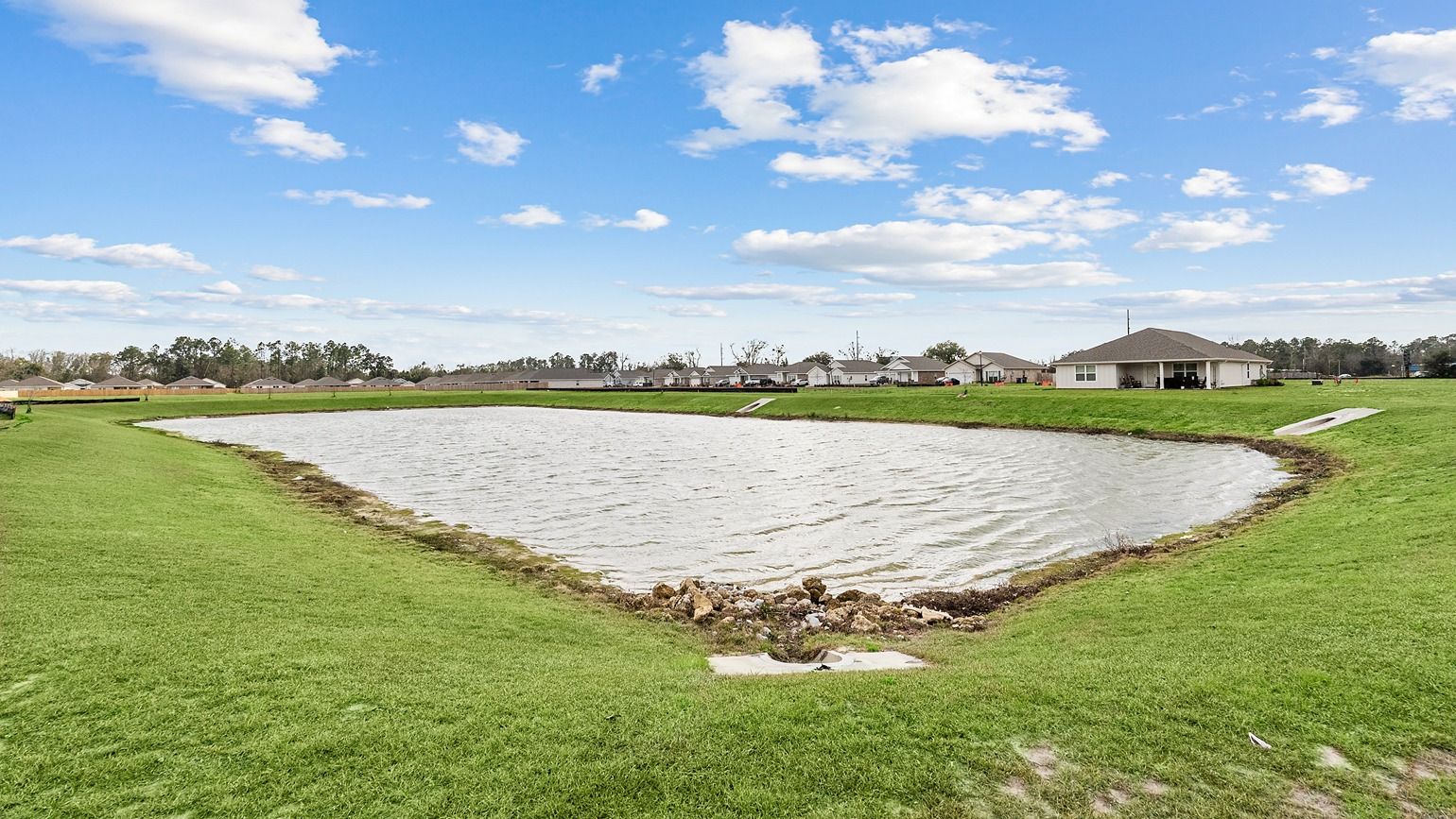 casa en Hadley Village por D.R. Horton