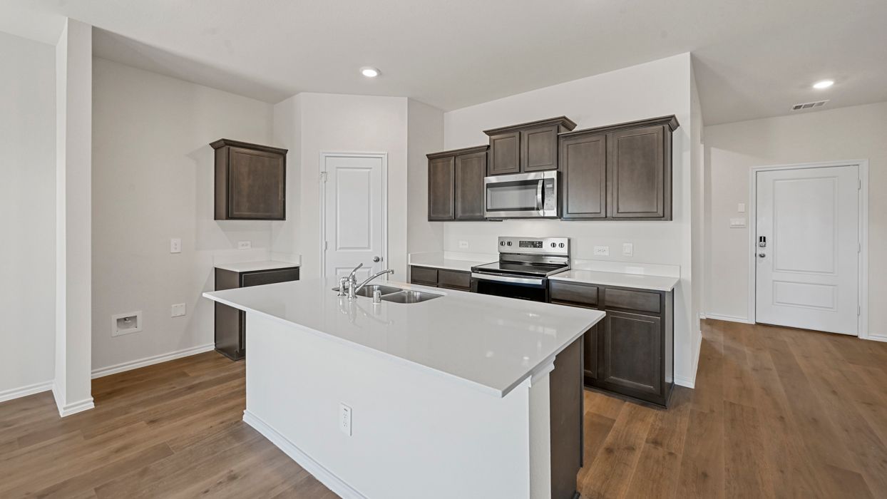 casa en Blaire Lake por D.R. Horton