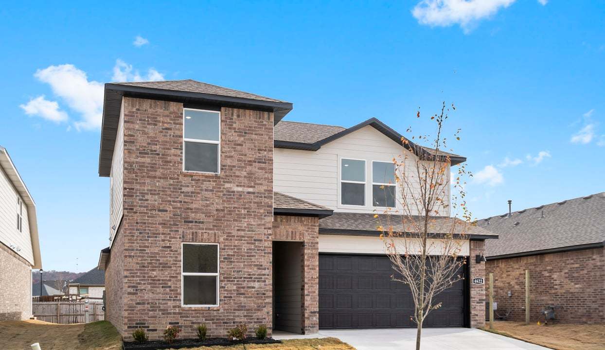 casa en The Element por D.R. Horton