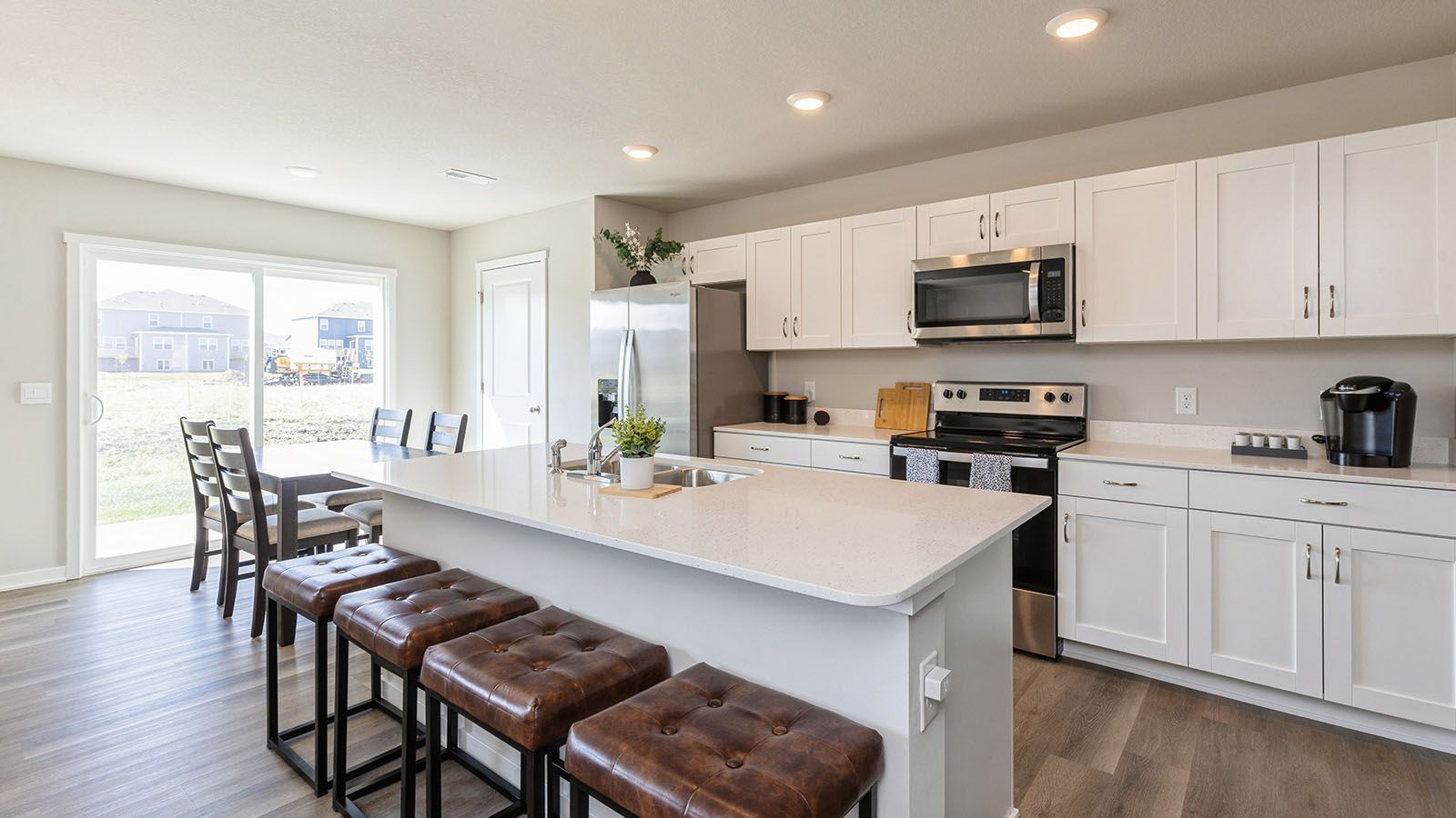 Sydney - Mallard Prairie Townhomes: Urbandale, Iowa - D.R. Horton