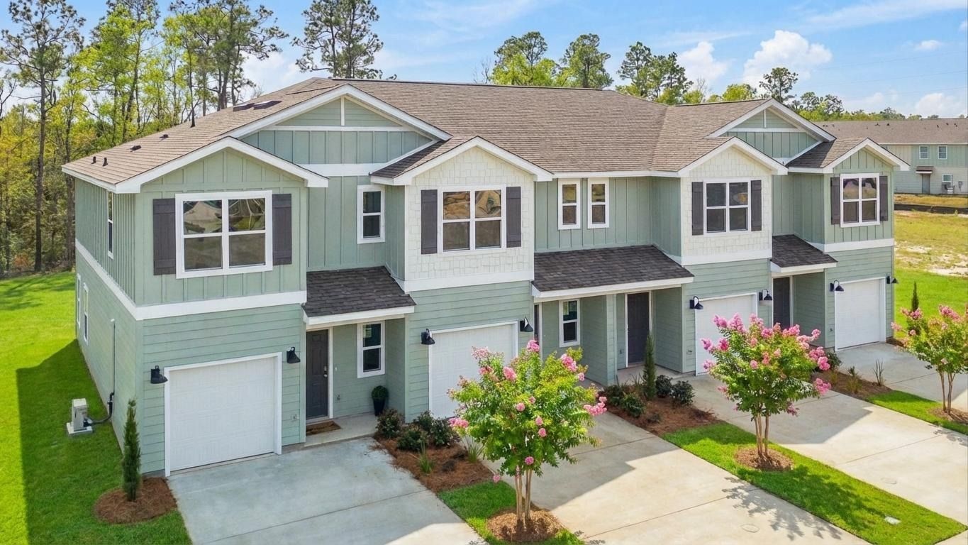 casa en Highland Lake Townhomes por D.R. Horton