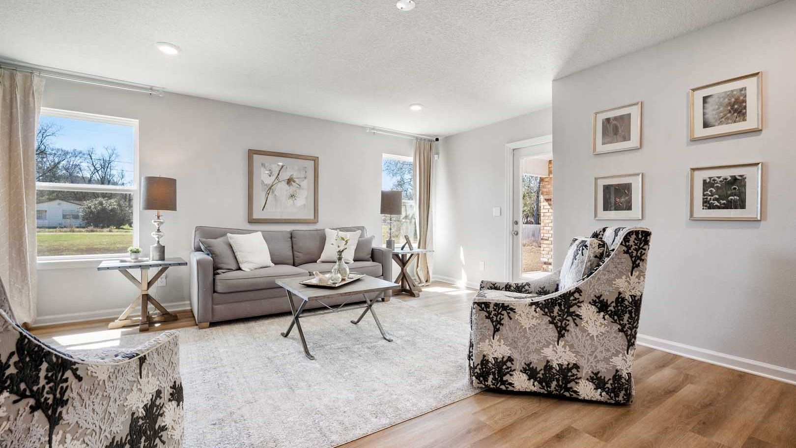 casa en Ellen's Cove por D.R. Horton