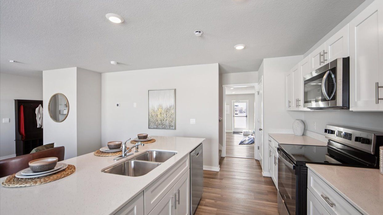 Sydney - Kimberley Crossing Townhomes: Ankeny, Iowa - D.R. Horton