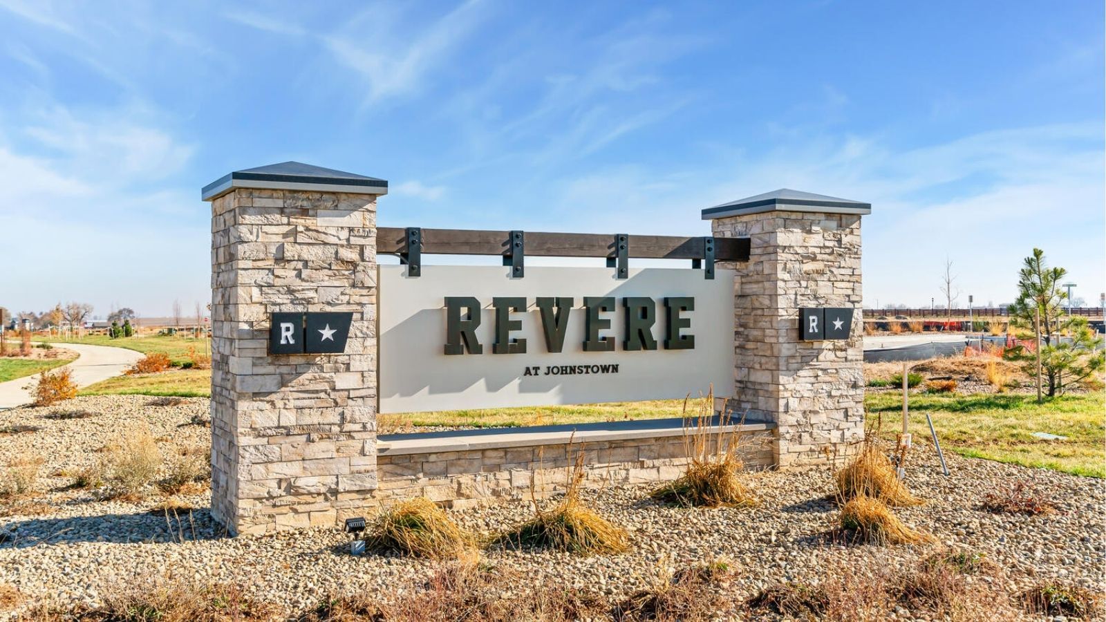 casa en Revere at Johnstown por D.R. Horton