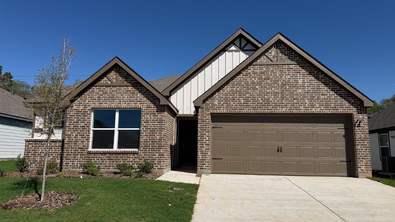 Bellvue - The Reserve at Timber Creek: Lindale, Texas - D.R. Horton