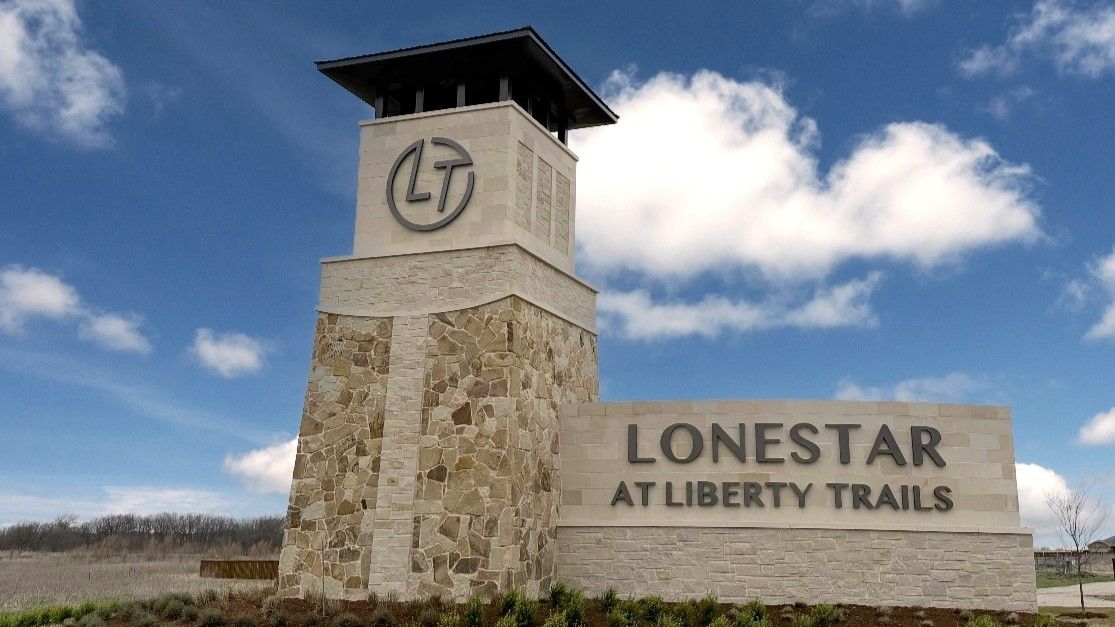 casa en Lonestar at Liberty Trails por D.R. Horton