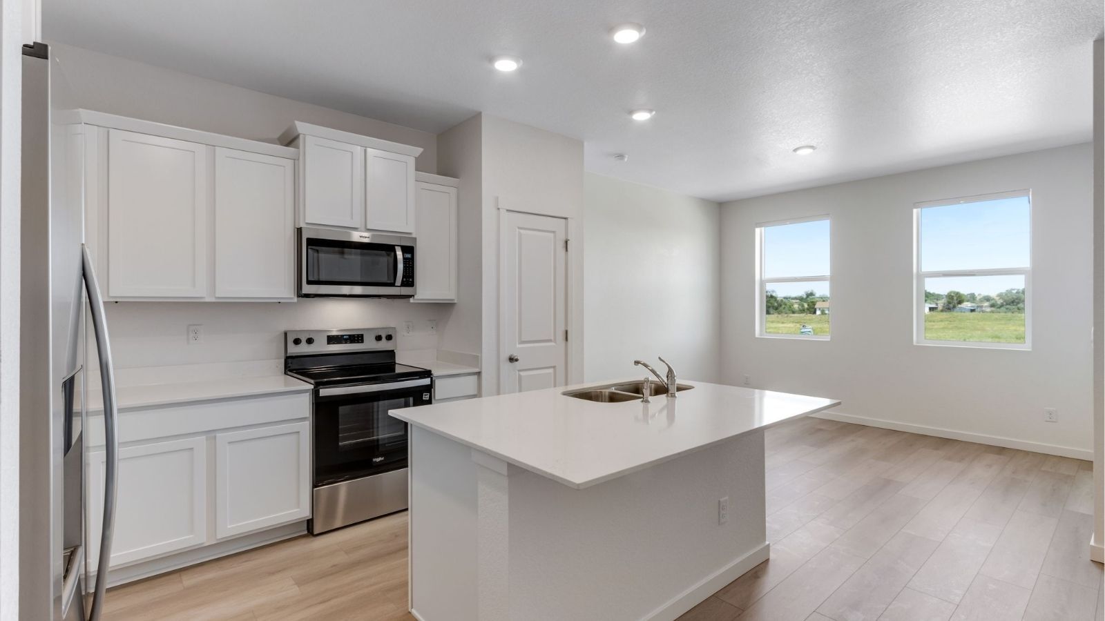 PALMER - Vista Meadows: Fort Lupton, Colorado - D.R. Horton