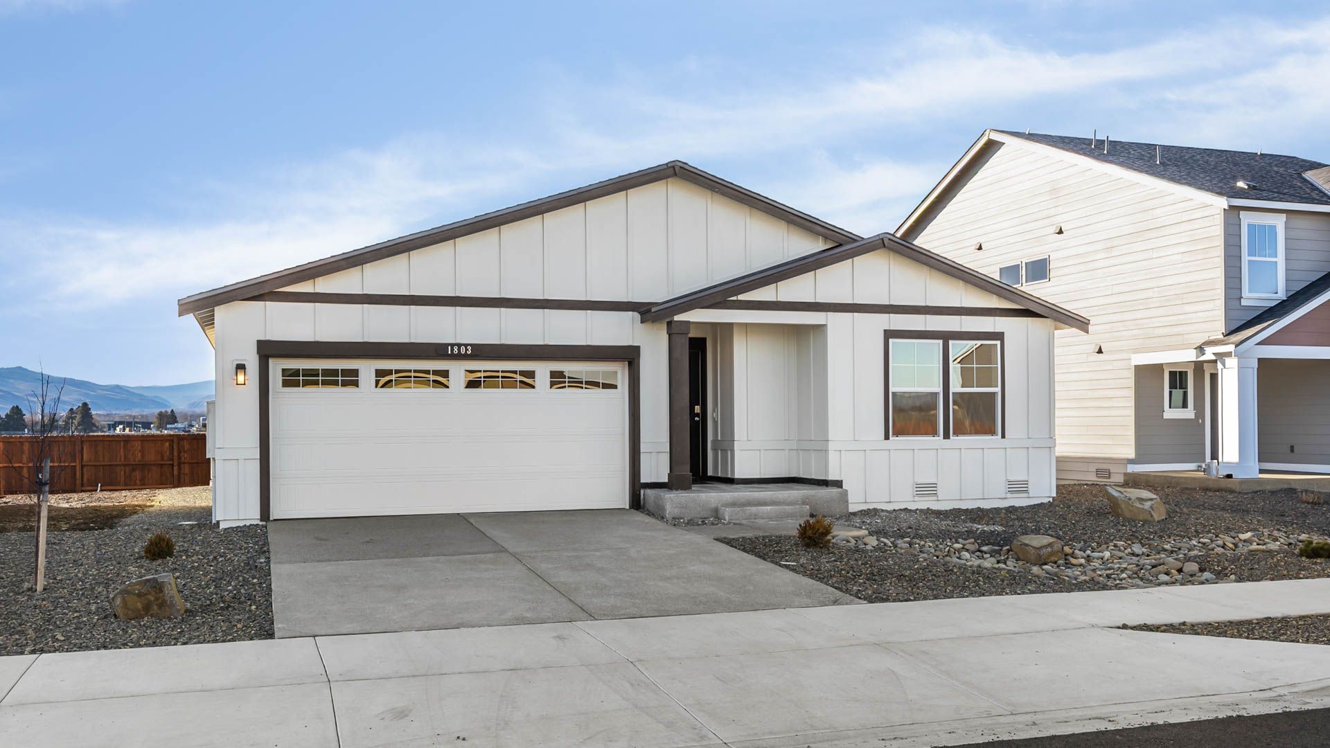 Sierra - Mallard Meadows: Ellensburg, Washington - D.R. Horton