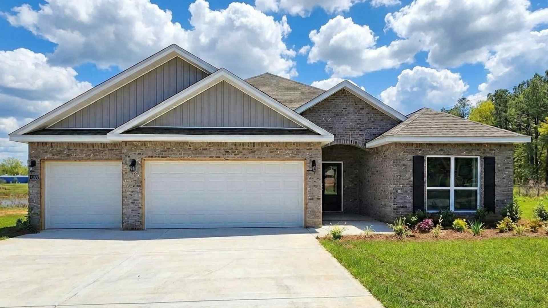 14017 Jubilee Parkway. Vancleave, MS 39565