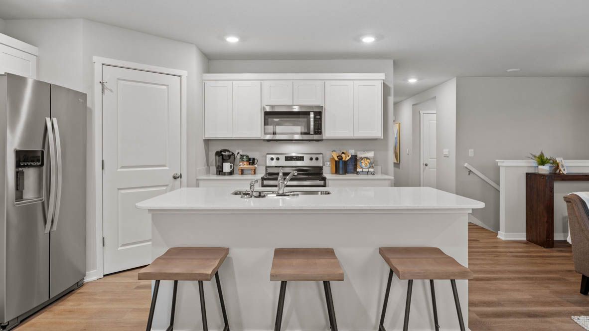 2140 Bluff Heights Dr