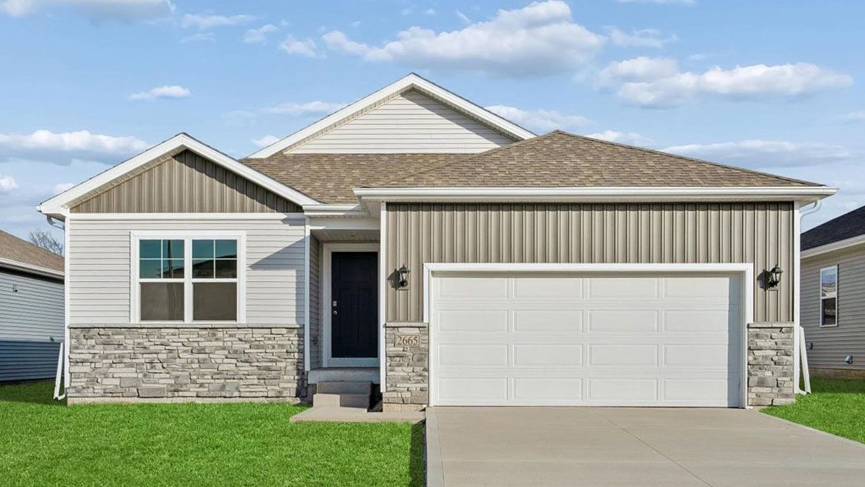 Hamilton - Canyon Landing: Ankeny, Iowa - D.R. Horton