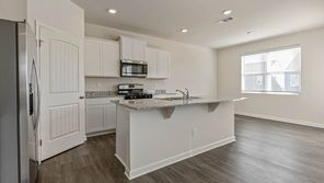 5475 CYPRESS CIRCLE (Darwin)