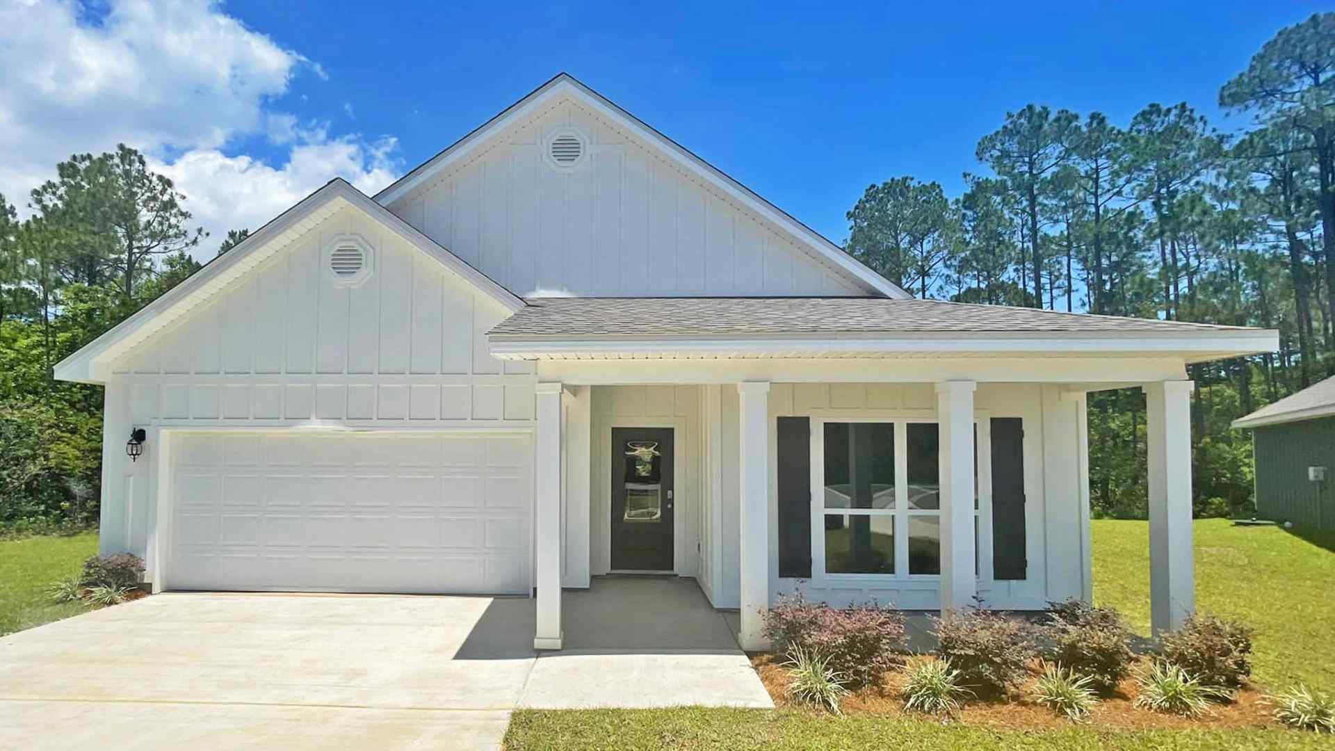 7205 Hawkins Manor. Mobile, AL 36695