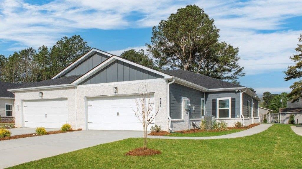 Bayshore - Cambridge Cove: Chickamauga, Tennessee - D.R. Horton