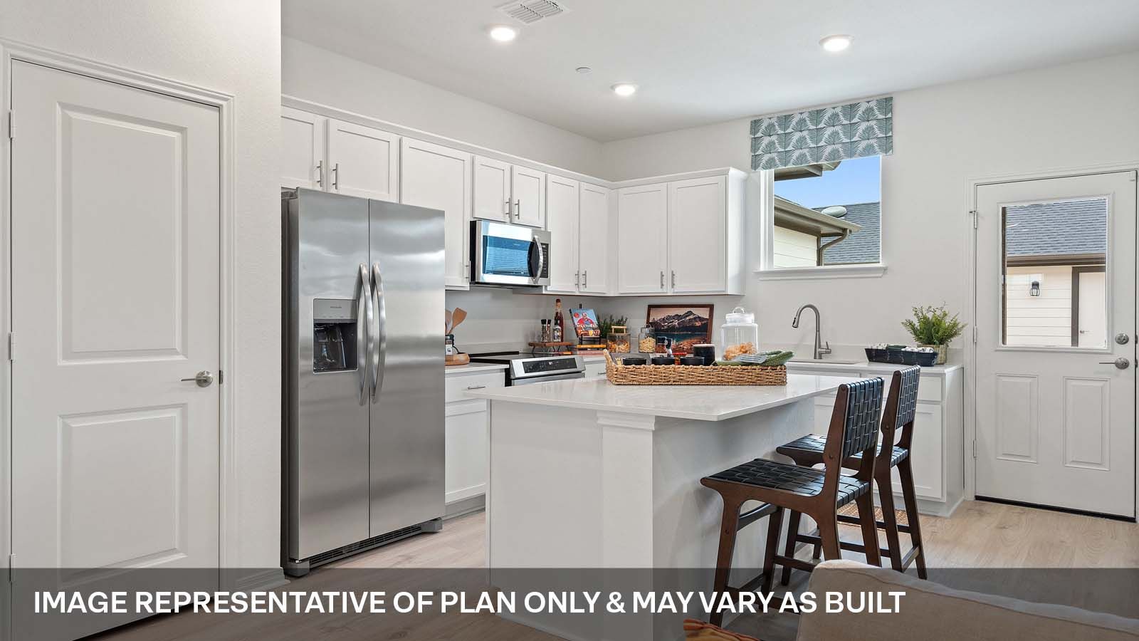 2545 Violet Theo Lane