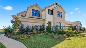 112 Michael Dr (Englewood)