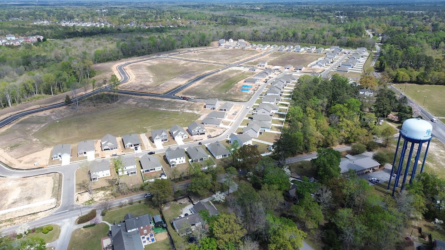 casa en The Bluffs at Mill Creek por D.R. Horton
