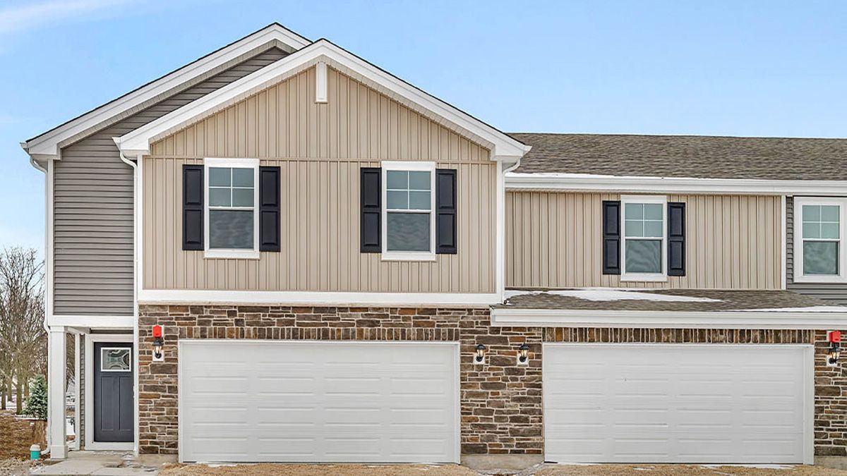 Grande Reserve Townhomes - Yorkville, IL