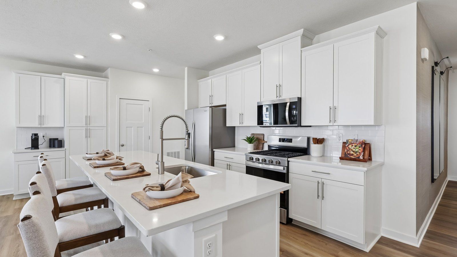 Kennedy - Sienna Village Townhomes: Valencia, Pennsylvania - D.R. Horton