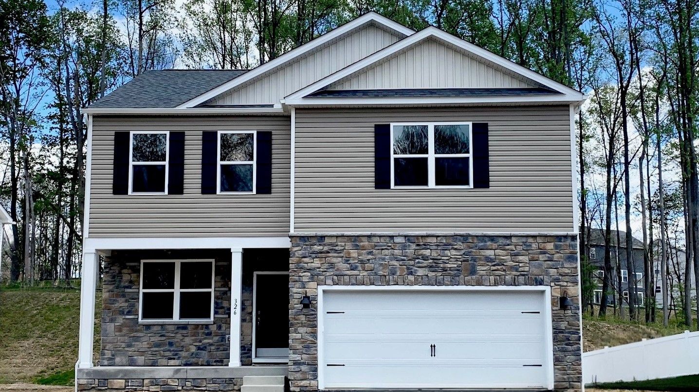 Penwell - Woodside Ridge: Morgantown, West Virginia - D.R. Horton