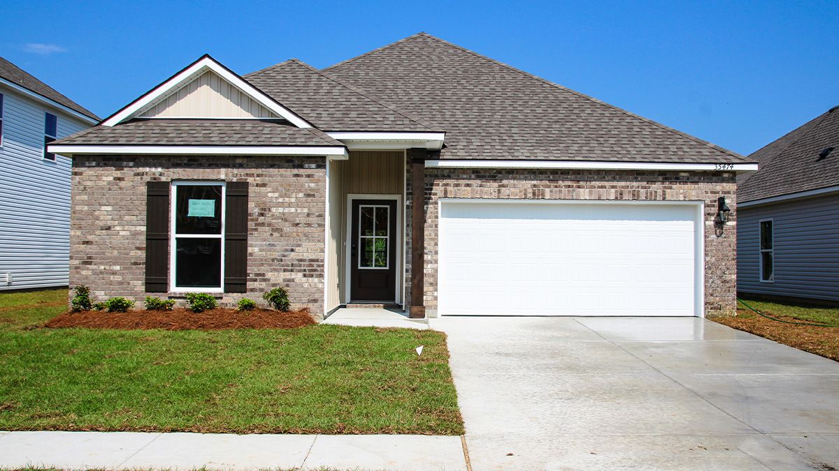 Eastwood - Whispering Springs: Denham Springs, Louisiana - D.R. Horton