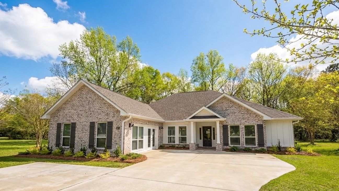 casa en Coxwell Crossing por D.R. Horton