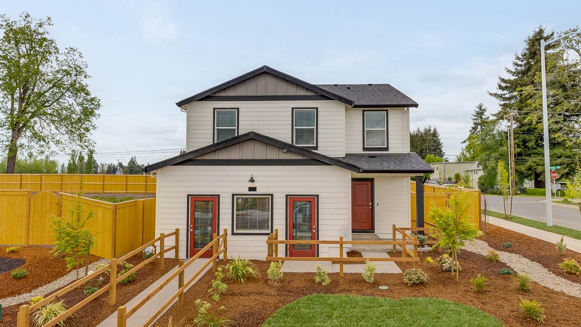 casa en East Park Village por D.R. Horton